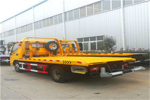 江北附近拖车救援搭电